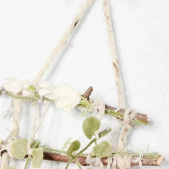 Fairy Floral Ladder Wall Art - Plant Wall Hanging - Boho Farmhouse Decor - Picture 4 of 4